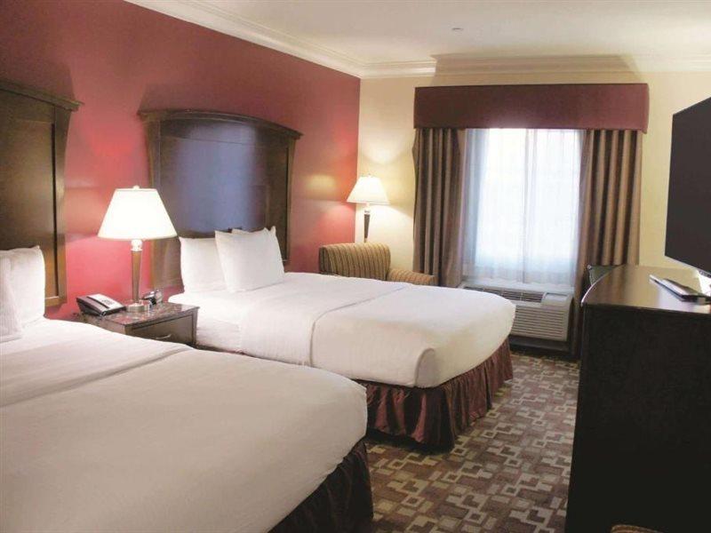 La Quinta By Wyndham Moreno Valley Bagian luar foto