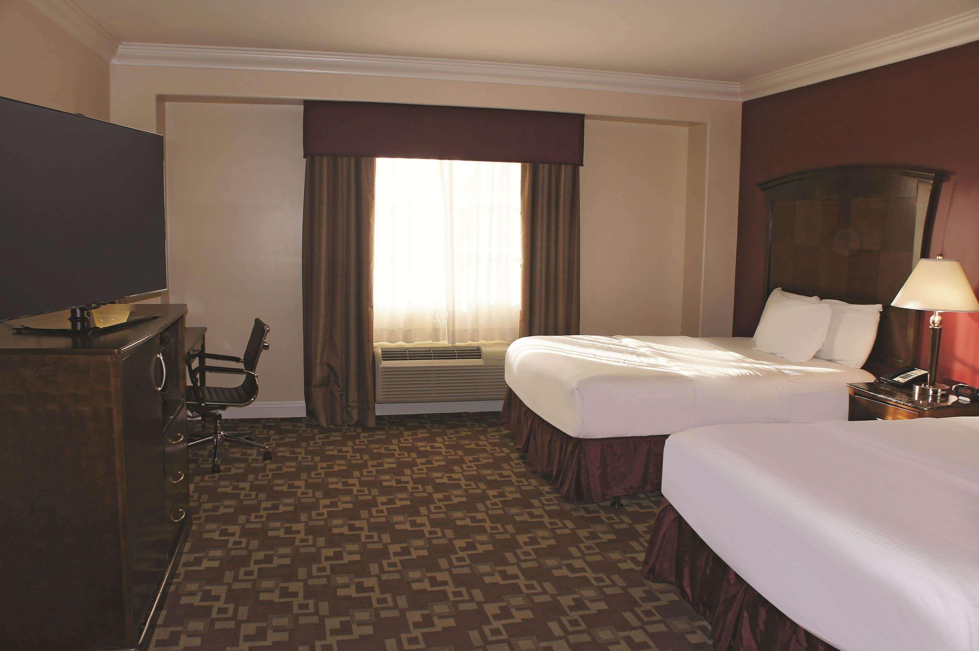 La Quinta By Wyndham Moreno Valley Bagian luar foto